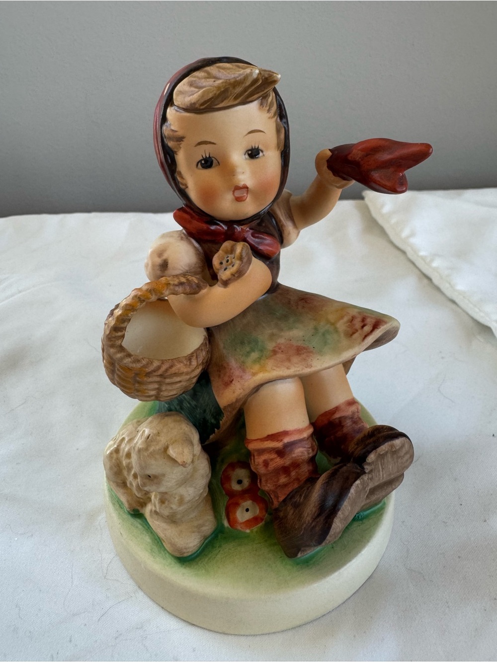 Goebel Hummel- Farewell 65